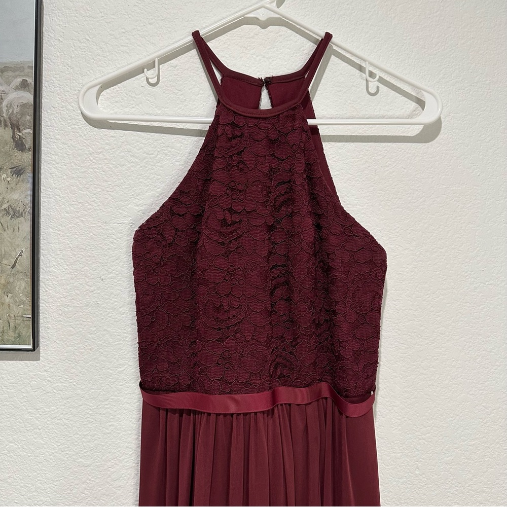 David’s Bridal Lace Halter Top Formal Floor Length Maxi Dress with Belt - Picture 7 of 8